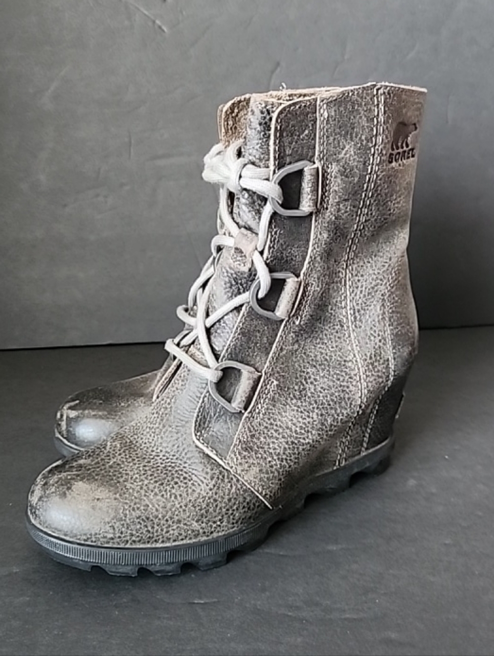 Sorel Joan of Arctic Wedge II winter ombre grunge distressed boots size 6.5